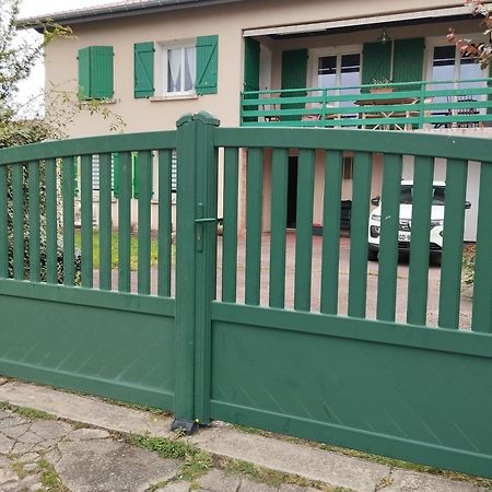 L'Escale Thermale Montrond-les-Bains Luaran gambar